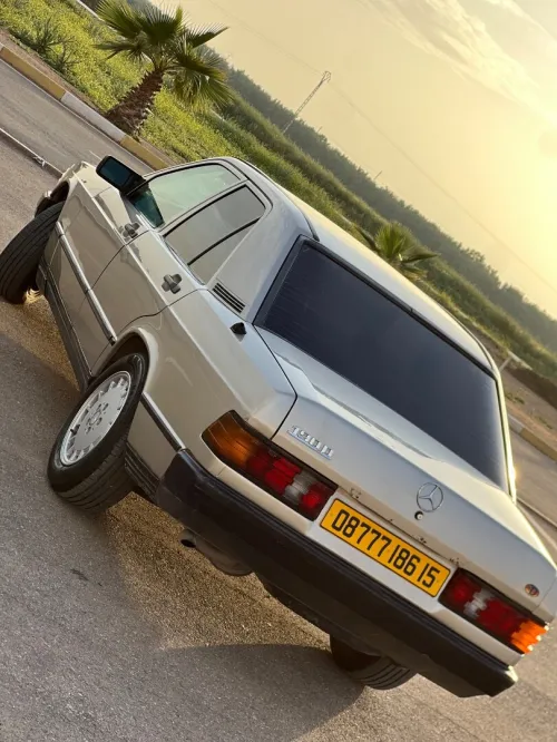 Mercedes 190 w201 1986 