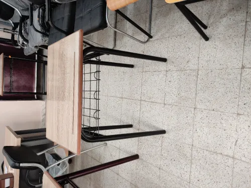 طاولات و كراسي مدرسية table et chaises scolaires 