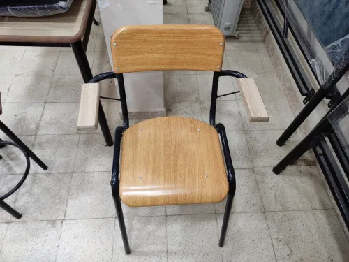 طاولات و كراسي مدرسية table et chaises scolaires 