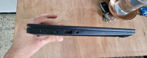 Thinkpad X13 gen 4 - i5 13em 16gb 512 SSD