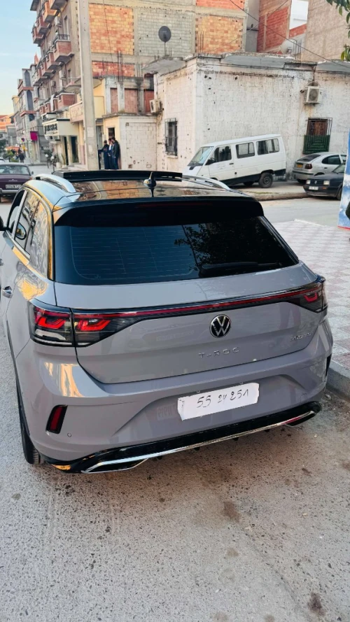 Volkswagen T-roc fih la sono 2025 R-line