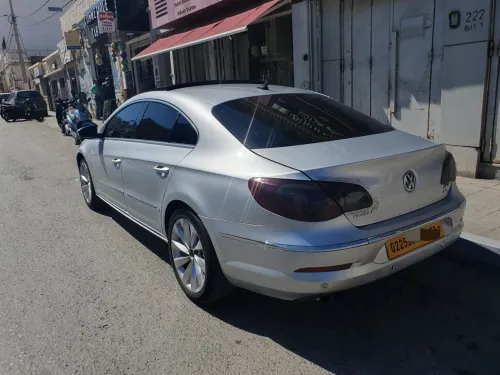Volkswagen Passat CC 2010 Passat CC