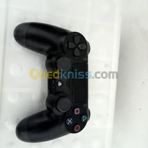 PS4 slim flaché version 9.00