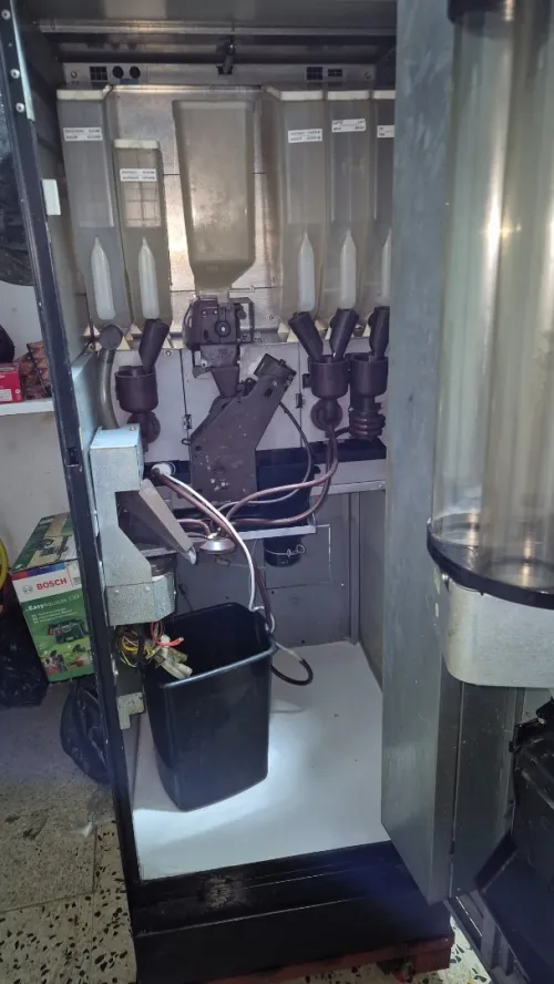 distributeur automatique de boissonne chaude