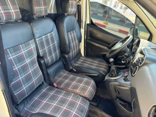 Citroen Berlingo 2013 Tolé niveau 2