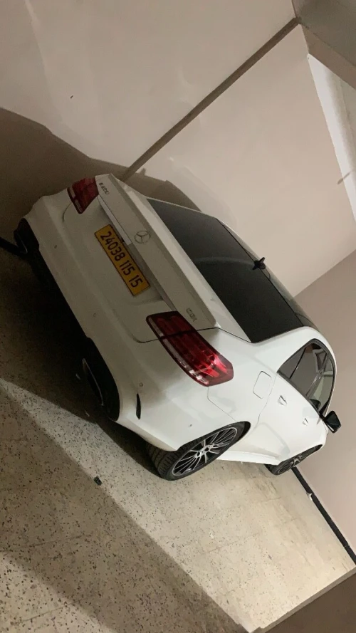 Mercedes Classe E 2015 AVANTGARDE Pack AMG