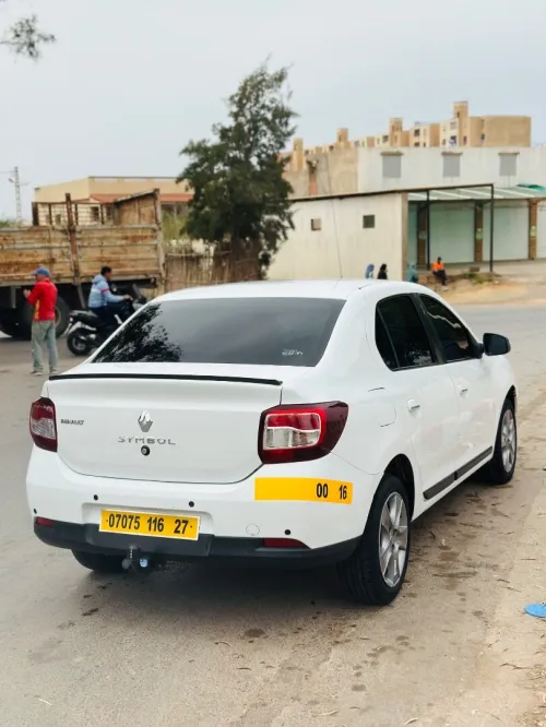 Renault Symbol 2016 Exception