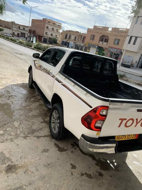 Toyota Hilux 2021 LEGEND DC 4x4