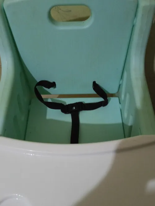 Chaise haute bébé