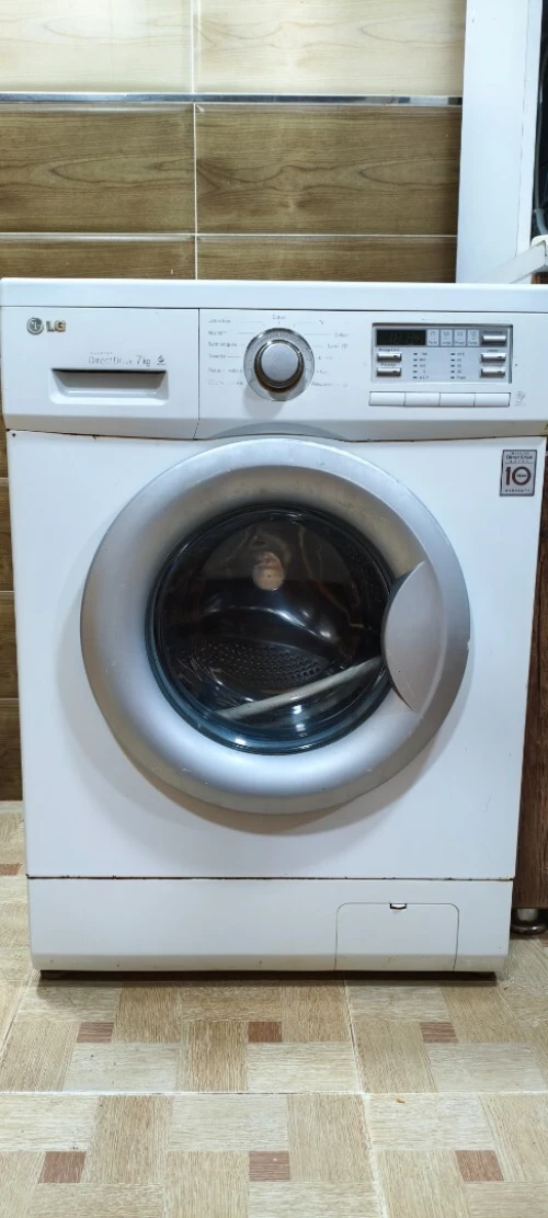 Machine a laver LG automatic 7kg en bonne état 