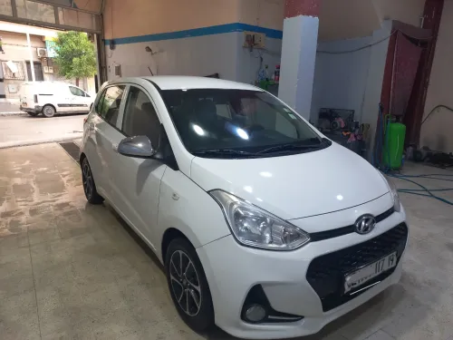 Hyundai Grand i10 2017 10/10 bien