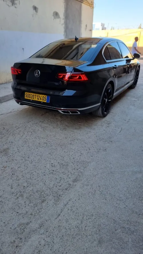 Volkswagen Passat 2024 Magotan