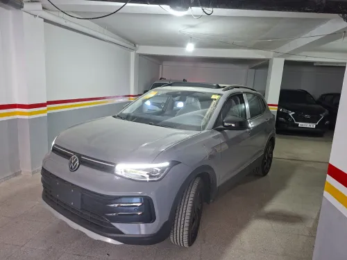 Volkswagen Tahru 2025 Full option balck édition