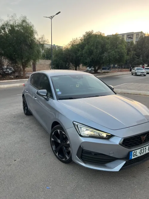 Cupra  Leon 2023 