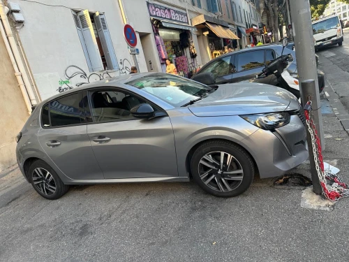 Peugeot 208 2023 Allure Pack