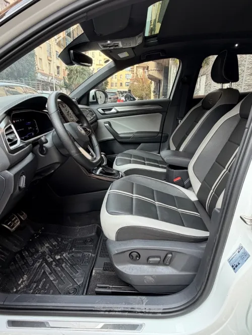 Volkswagen T-Roc 2025 R-Line 