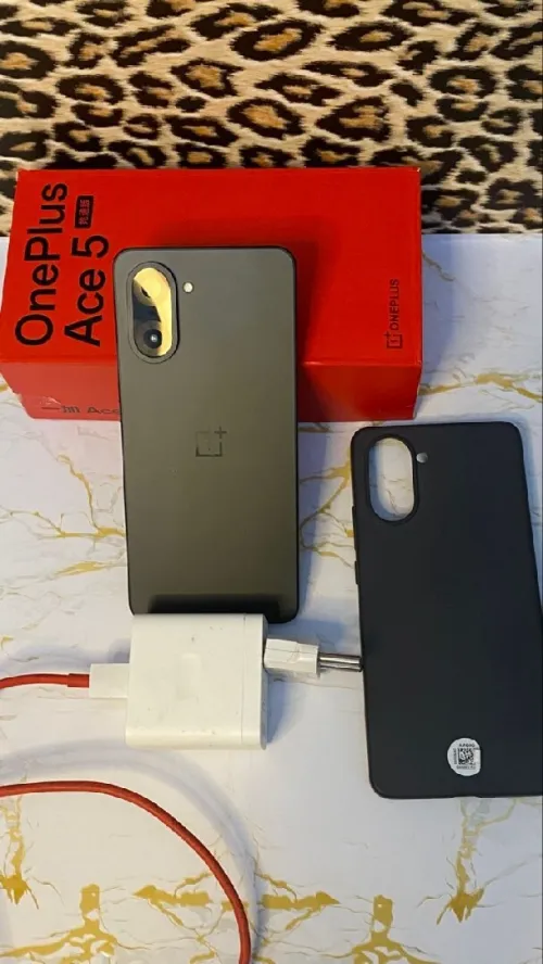 OnePlus Ace5 edition racing