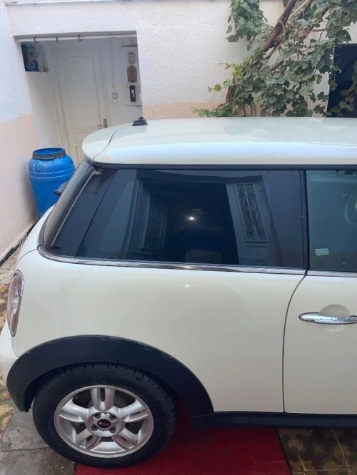 Mini Mini 2012 One