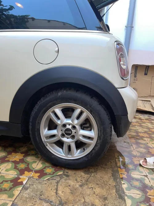 Mini Mini 2012 One