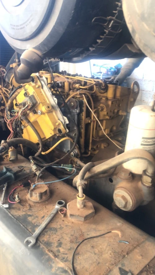 Maintenance mécanique engin et réparation groupe électrogène