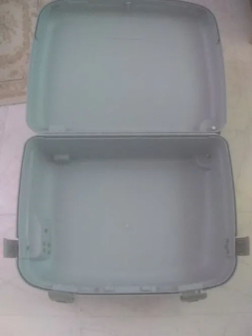 Valise bon prix 2500 DA 