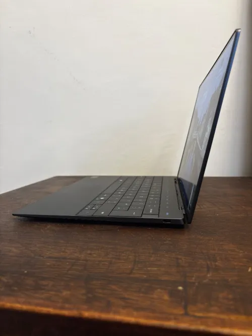 DELL XPS 13-9340 ULTRA 7 ÉCRAN 13"