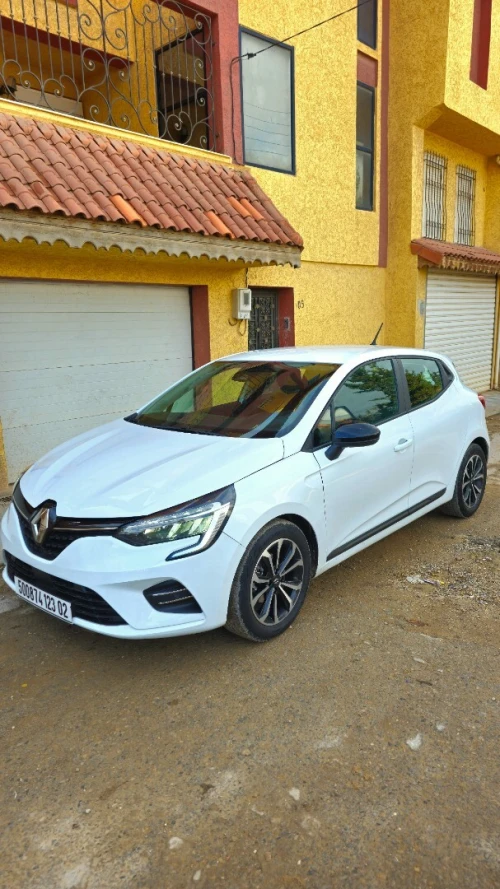 Renault Clio 5  2023 Evolution