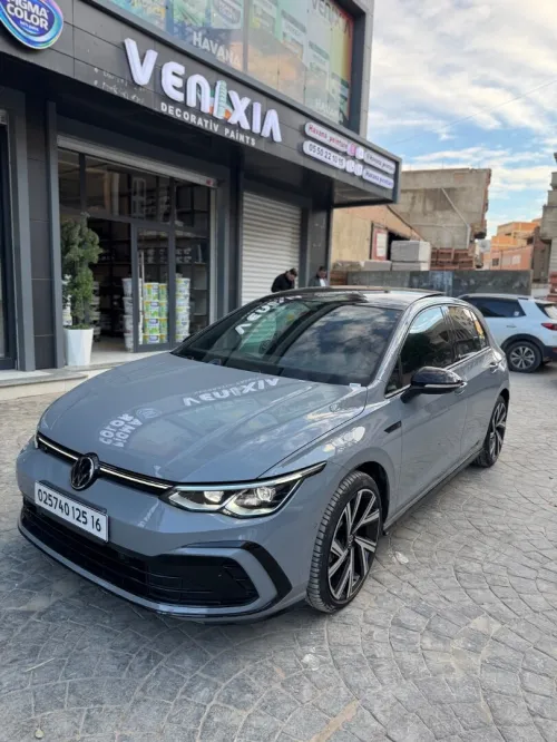 Volkswagen Golf 8 2025 R-Line