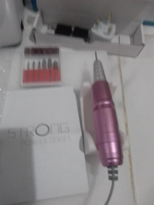  machine pour soignee les ongles