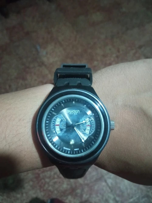   ساعة Swatch أصلية - تصميم أنيق وجودة سويسرية 