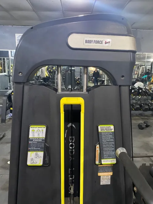 Machine épaule body force