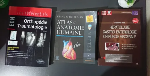 Livres médicaux neufs et de bonne qualité