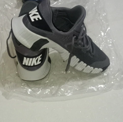 Basket Running Nike Free mecton 4 pointure 44