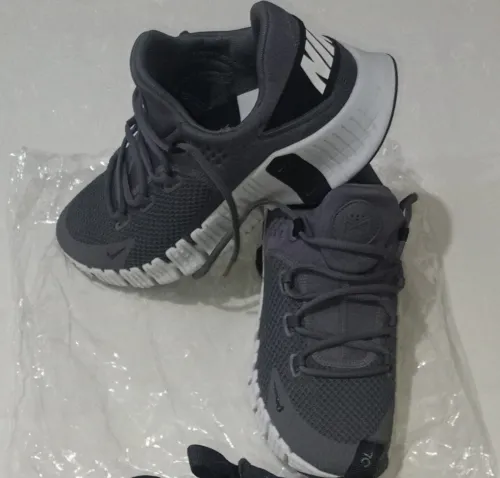 Basket Running Nike Free mecton 4 pointure 44