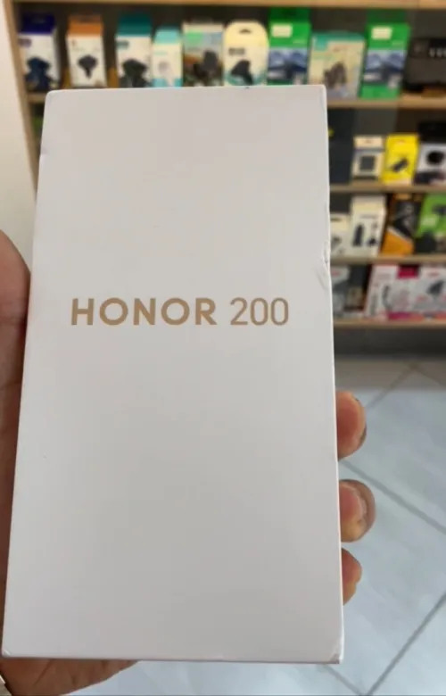 Honor 200