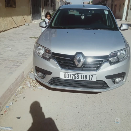 Renault Symbol 2018 .