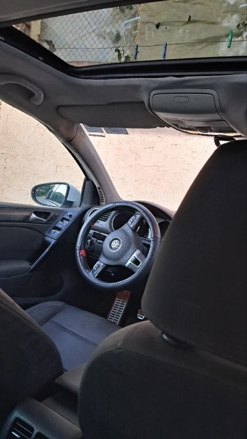 Volkswagen Golf 6 2012 Move