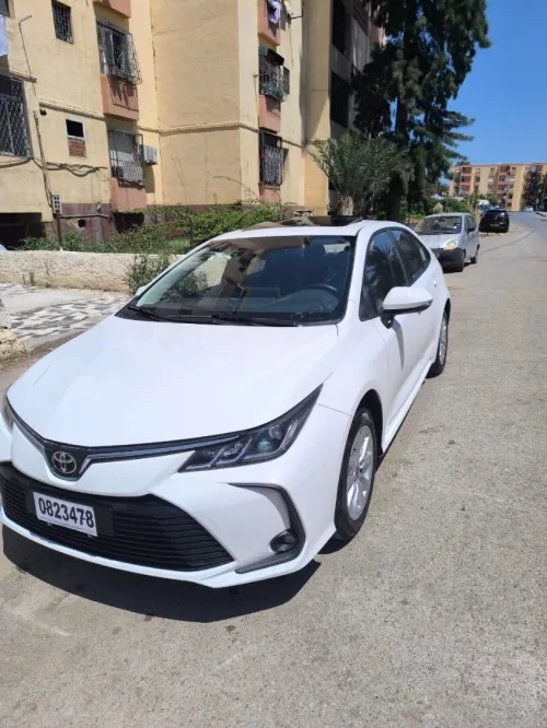 Toyota Corolla D4t 2025 
