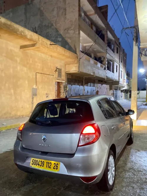 Renault Clio 3 2012 Night and Day