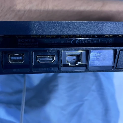 Ps4 slim