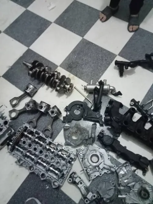 Culasse + piston 308 HDI
