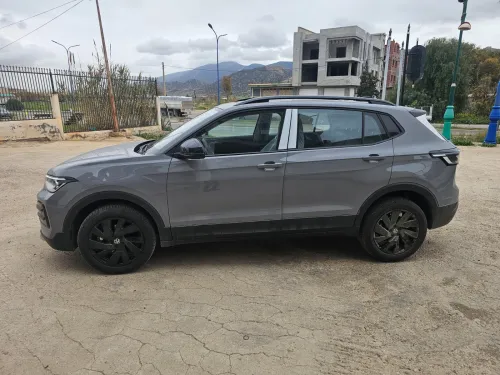 Volkswagen Tharu  2026 Xr