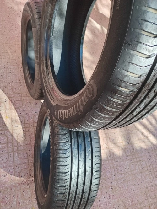 Pneus continentale 