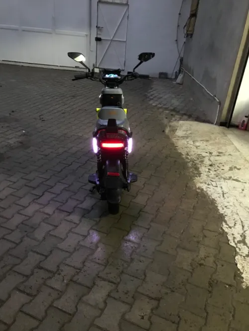 Scooter électrique SDA U2 