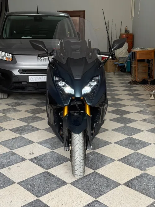 Yamaha T max 560 2022