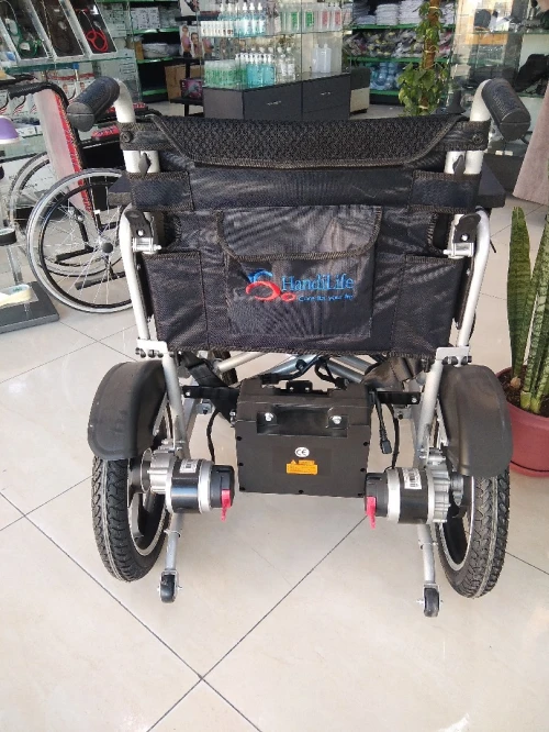 Fauteuil Roulant electrique  كرسي متحرك كهربائي