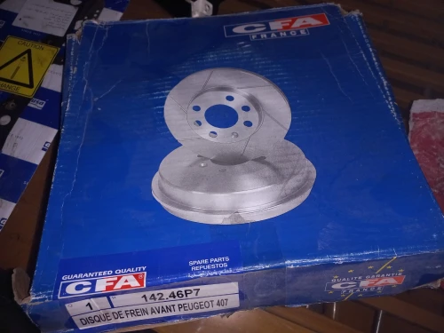 Disque de frein avant Peugeot 607 806 406 806