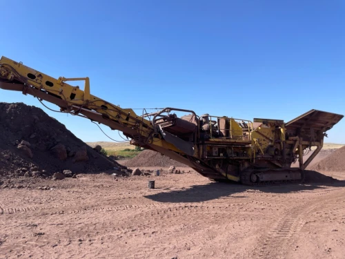 Metso concasseur LT1213 à percussion 