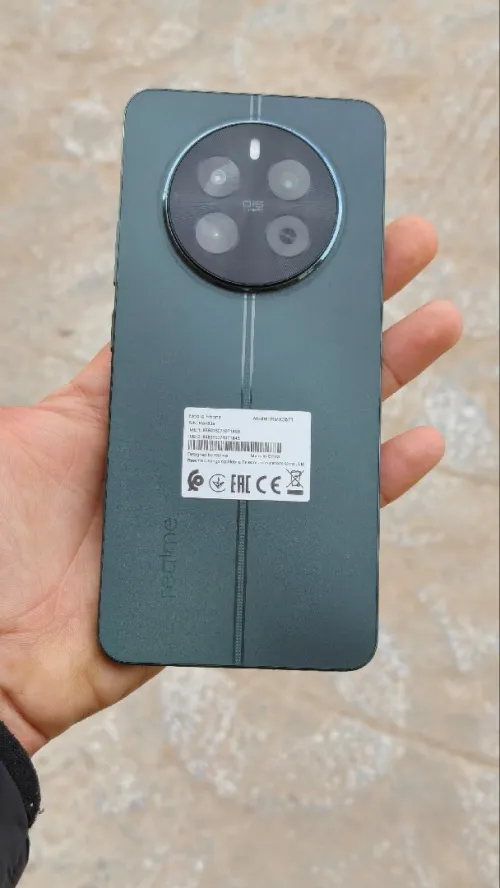 Realme Realme12
