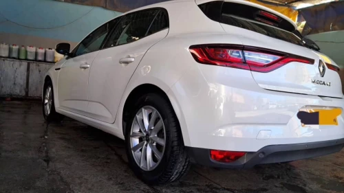 Renault Megane 4  2020 Itens